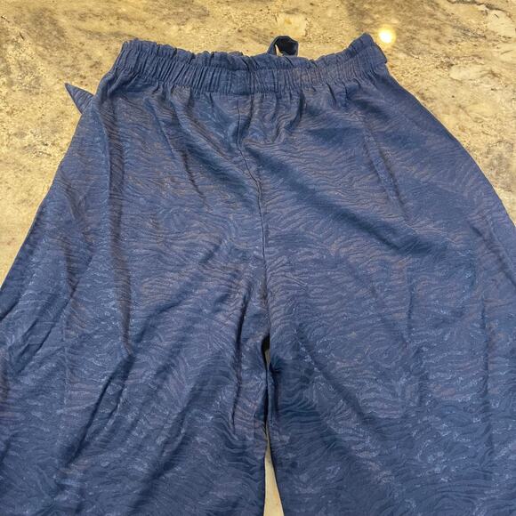 Victoria’s Secret Pajama Set Smallc - Picture 5 of 8